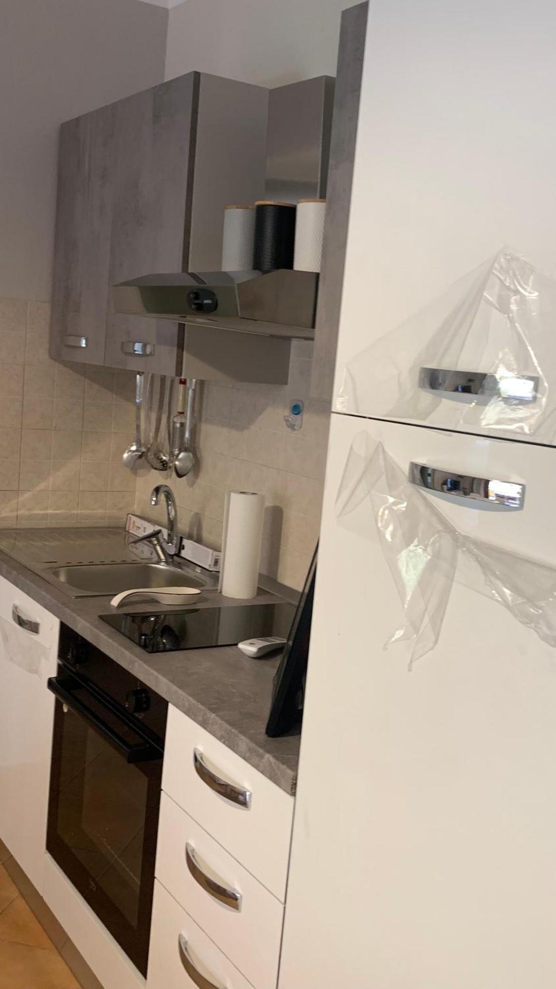 Nest House - Esclusivo Appartamento Marina Di Olbia- Mater Olbia - Beaches - Close To The Airport - Private Parking- Full Comforts - Екстер'єр фото