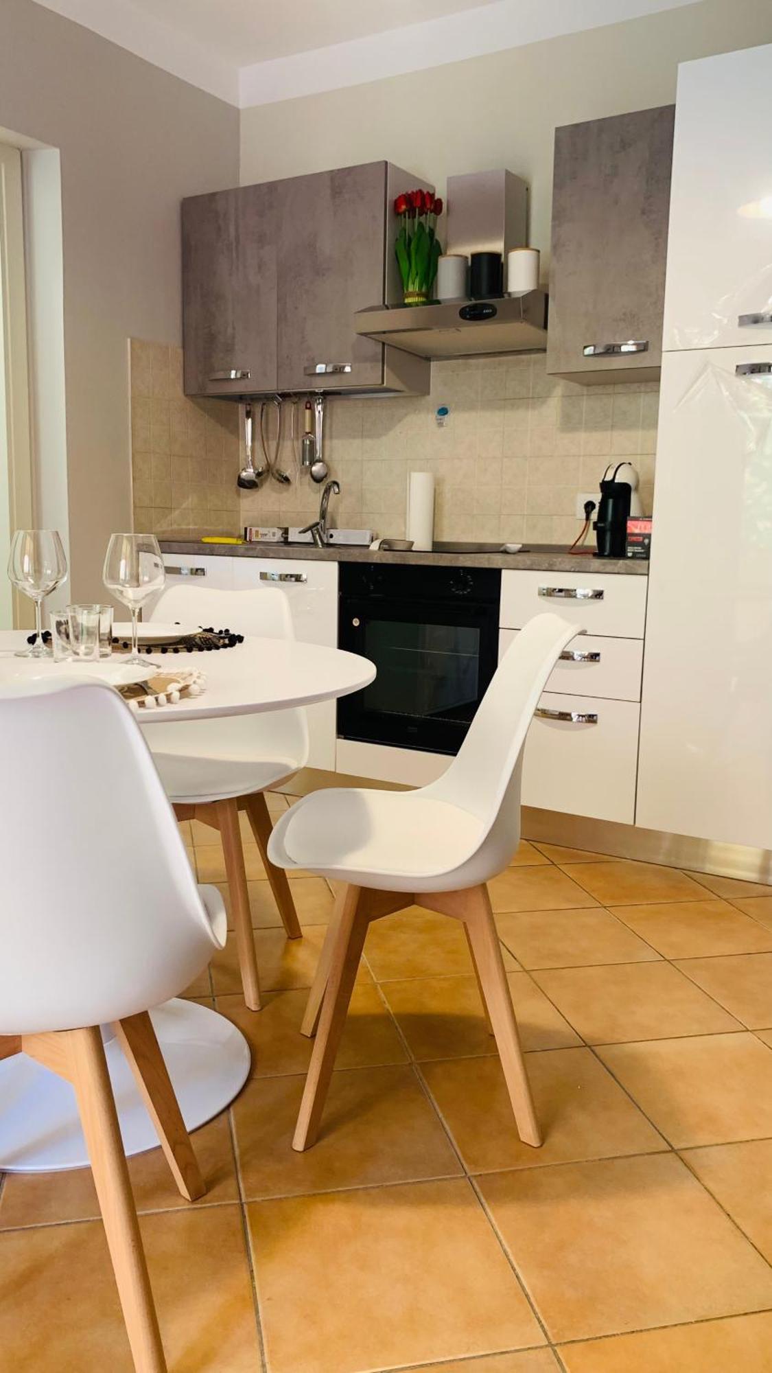 Nest House - Esclusivo Appartamento Marina Di Olbia- Mater Olbia - Beaches - Close To The Airport - Private Parking- Full Comforts - Екстер'єр фото