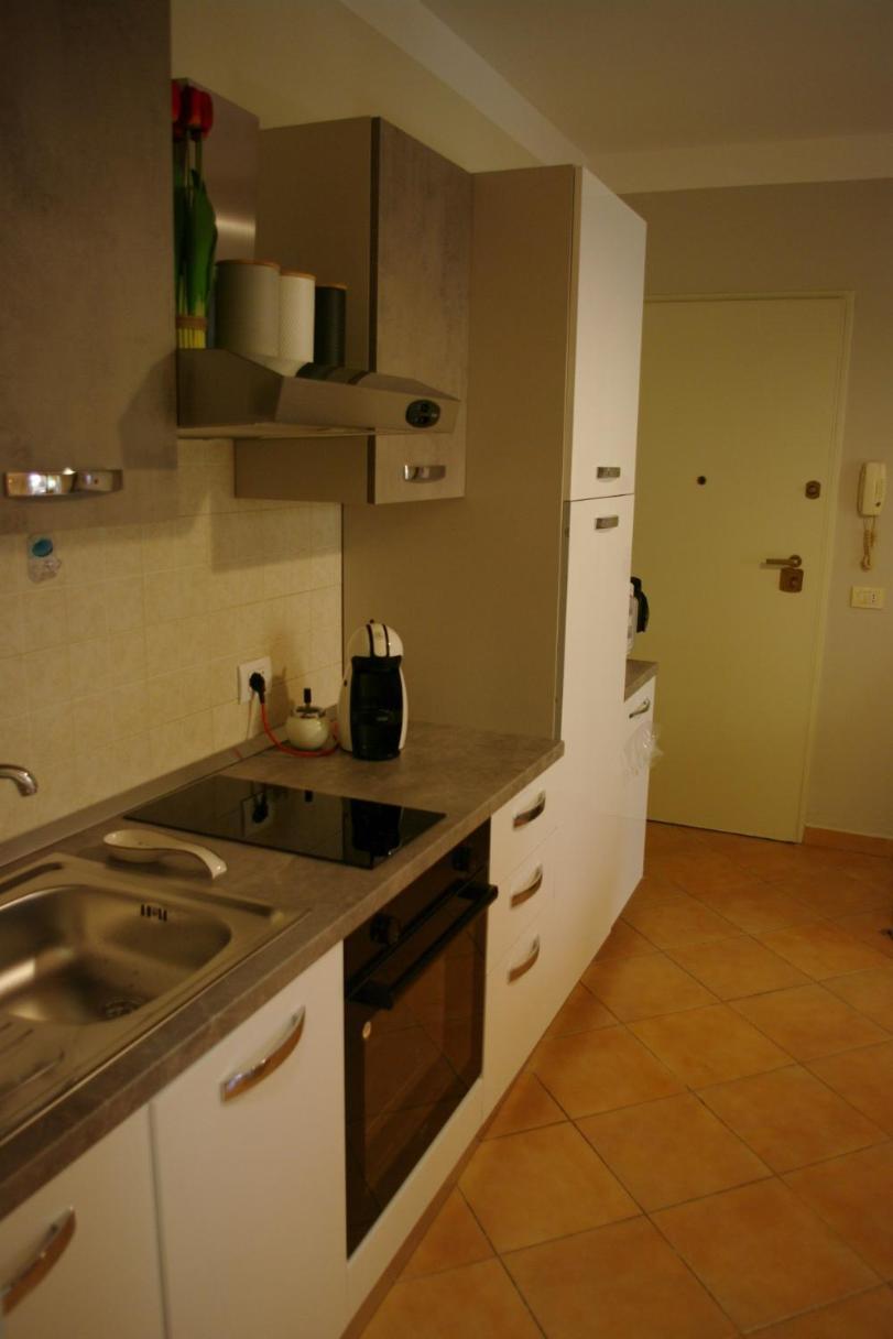 Nest House - Esclusivo Appartamento Marina Di Olbia- Mater Olbia - Beaches - Close To The Airport - Private Parking- Full Comforts - Екстер'єр фото