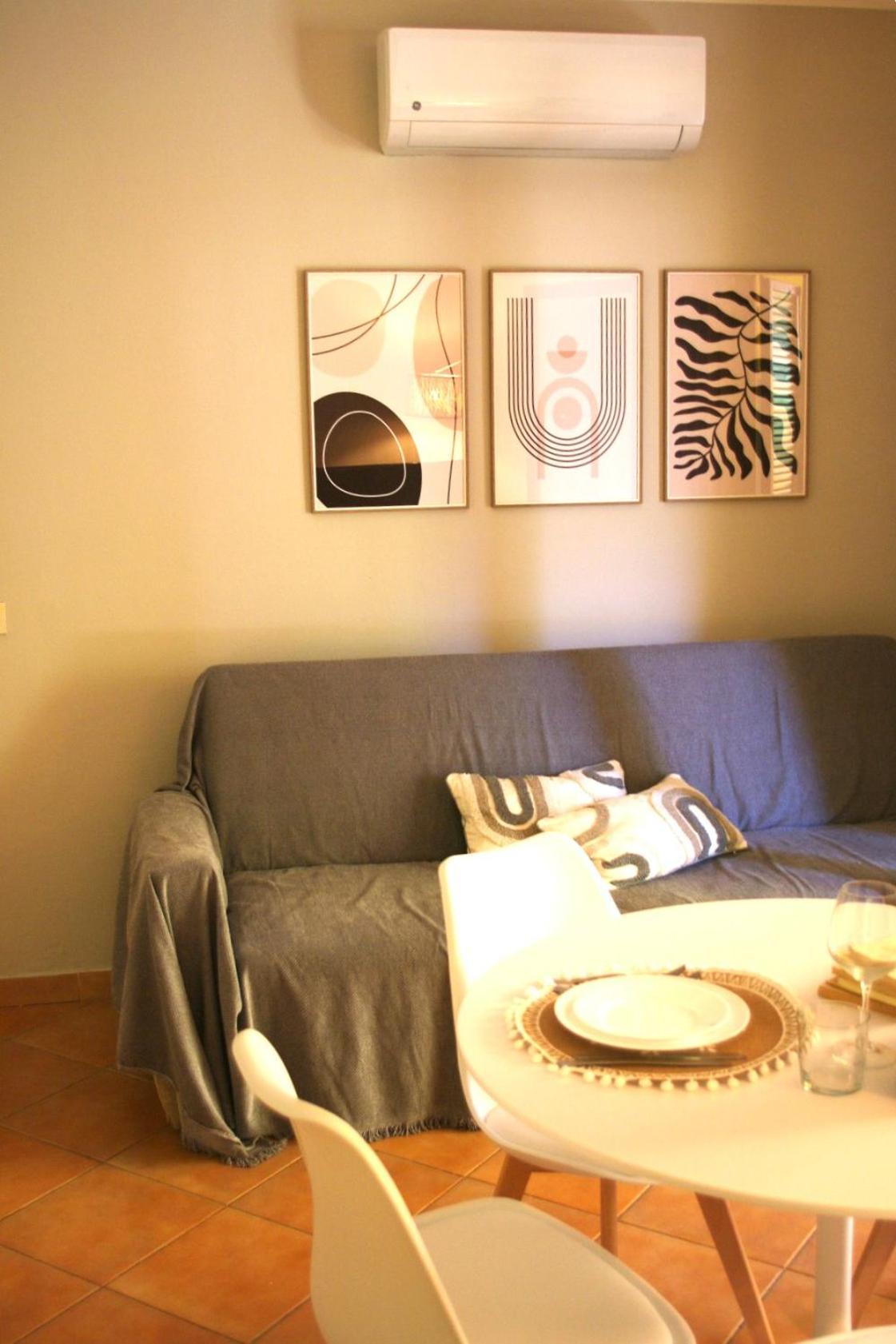 Nest House - Esclusivo Appartamento Marina Di Olbia- Mater Olbia - Beaches - Close To The Airport - Private Parking- Full Comforts - Екстер'єр фото